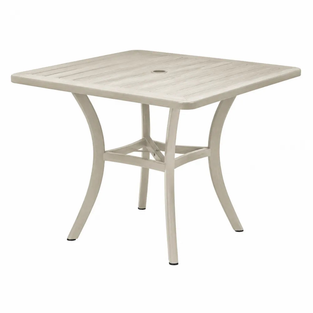 Tavolo da pranzo da esterno quadrato in PP beige chiaro con foro ombrellone 80 x 80 x 74 cm