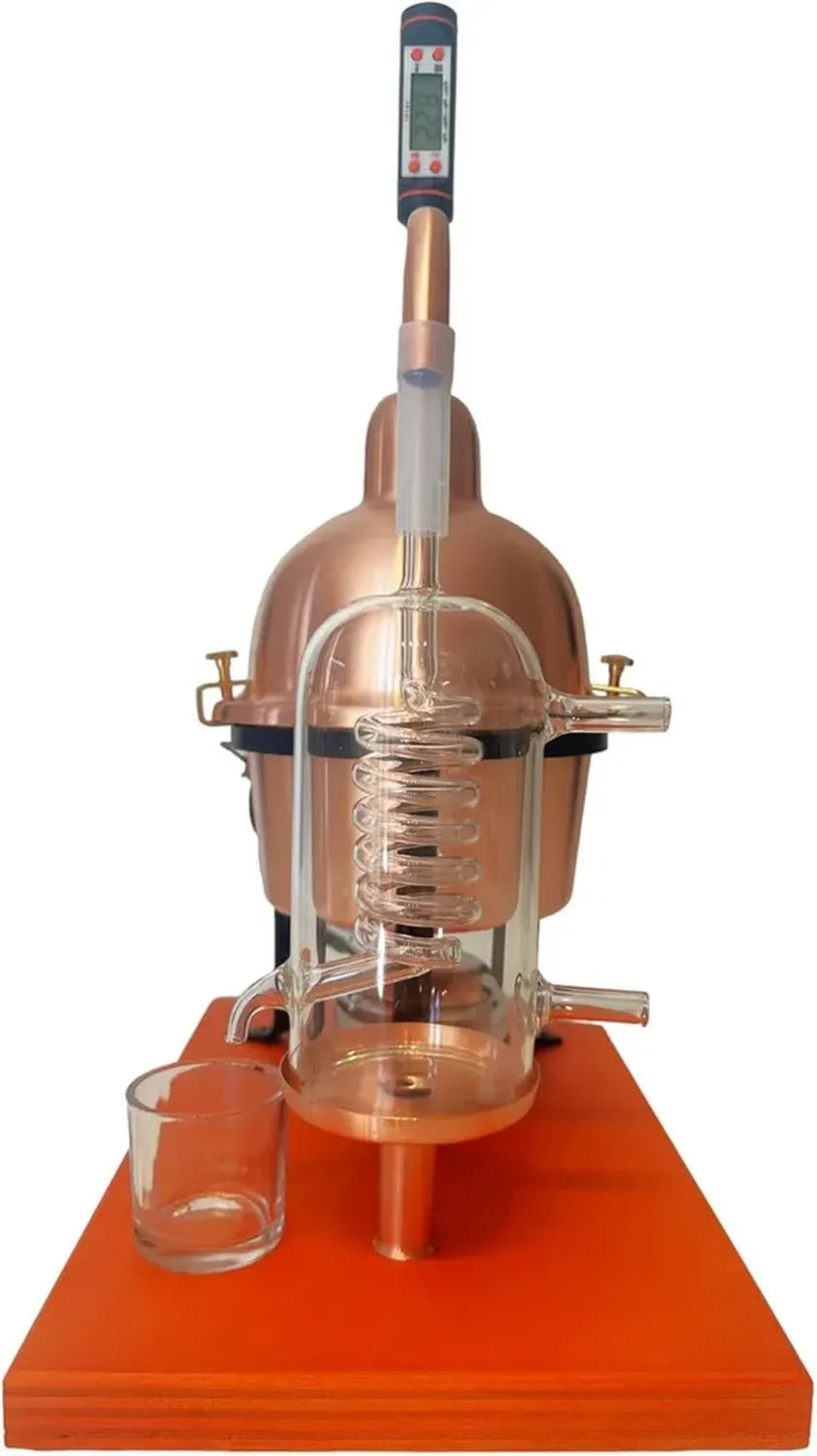 Distillatore in Rame per Oli Essenziali con Serpentina in Vetro