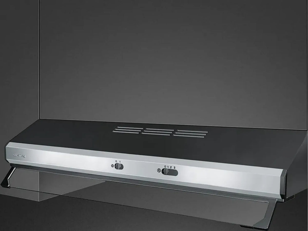 Cappa Aspirante Smeg KSEC91XE3 - 305 m³/h, Nero/Inox, Classe Energetica E